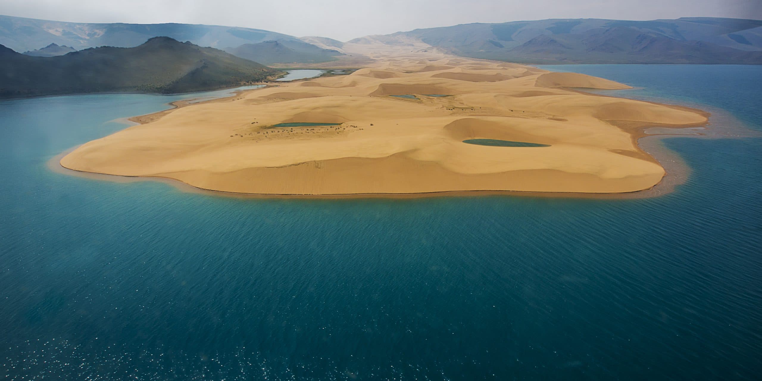 10 reasons to travel to Mongolia