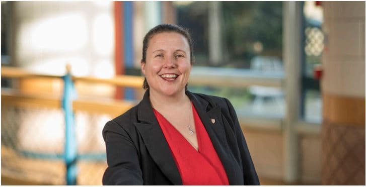 JENNIFER MARTIN: WE MUST ENCOURAGE MORE WOMEN INTO BOTH THE BUSINESS AND POLITICAL WORLDS
