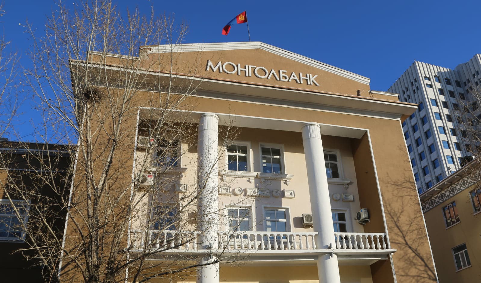 Инфляц алгуур саарч байна